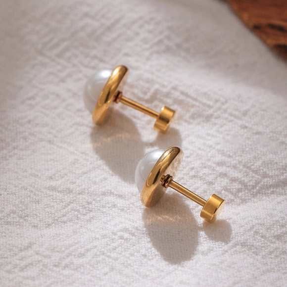 Classic Screw-Back Stud Earrings - Picture 3 of 6